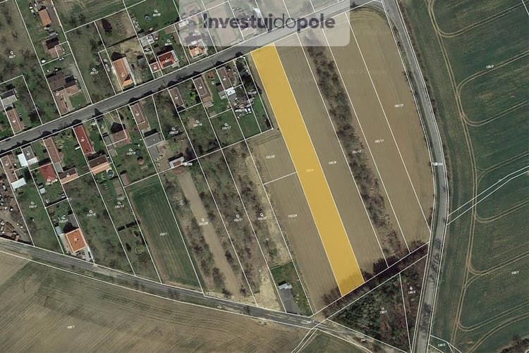 Prodej podílu 1/2 komerčního pozemku 2 048 m², Souňov